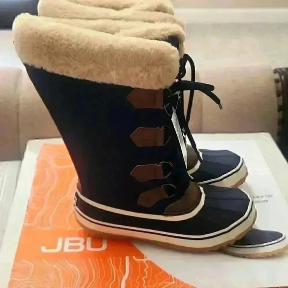 JBU Women's Snowy Lace Up Boots - Picture 9 of 10